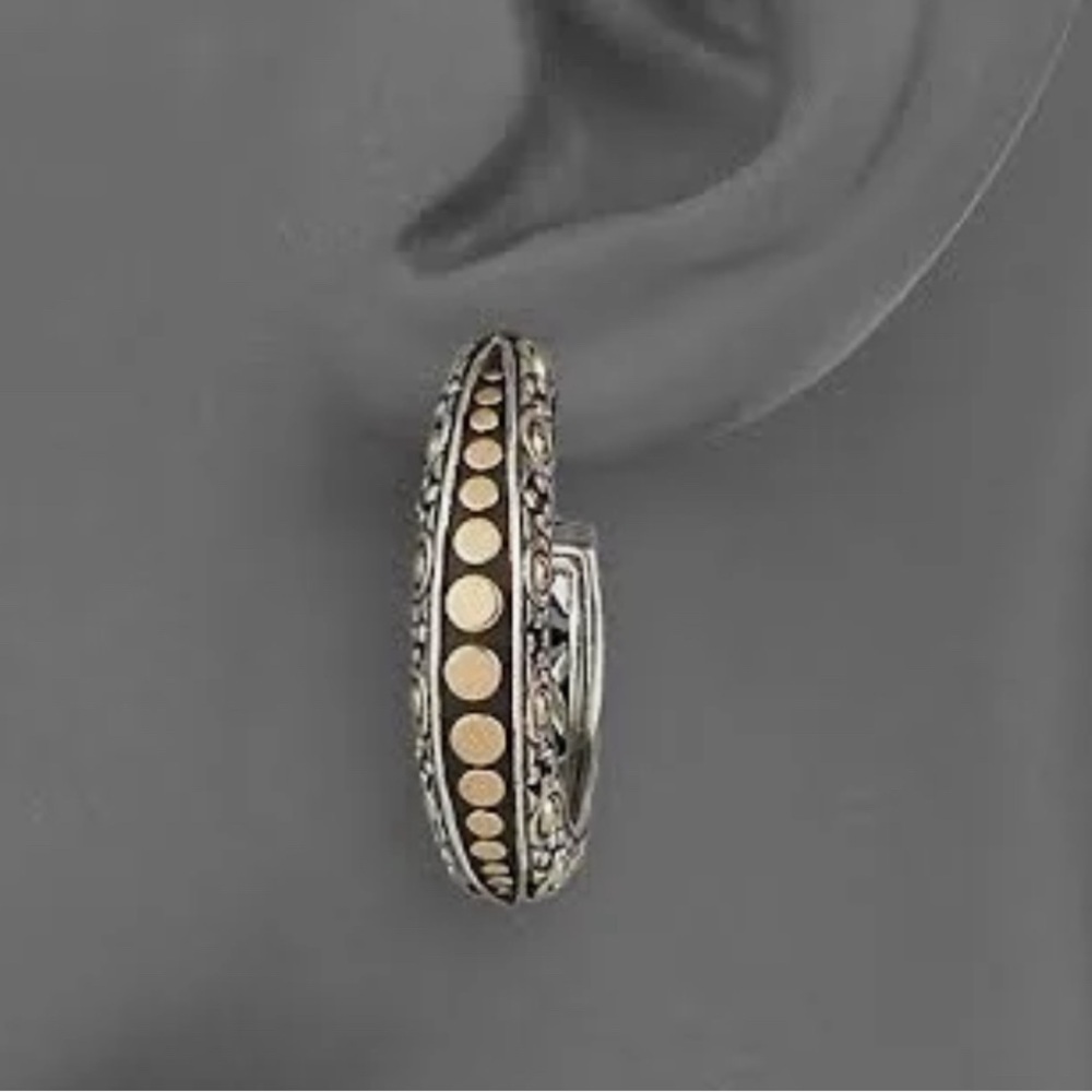 John Hardy Jaisalmer Dot Hoop Earings NWOT